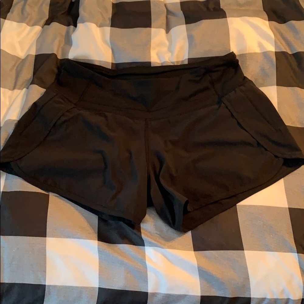 Lululemon speed shorts size 4